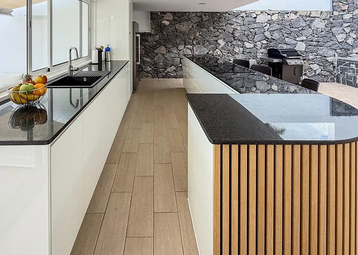 Вілла Exklusive Mit Beheiztem Pool In Адехе