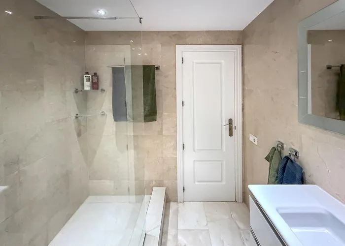 Вілла Exklusive Mit Beheiztem Pool In *